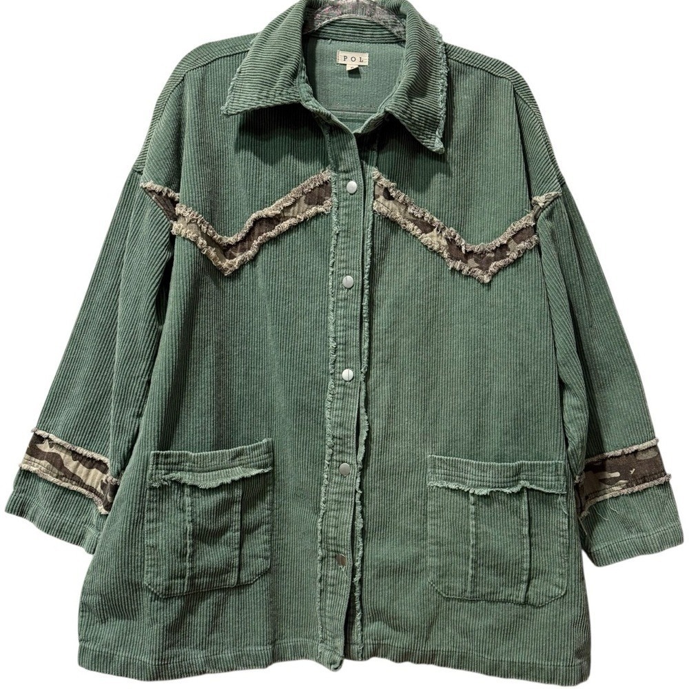 POL Oversized Green Camo Patchwork Corduroy Button Down Shacket / Jacket Small